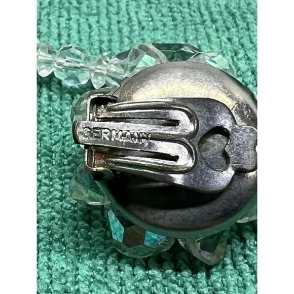 Vintage Clear Acrylic Faceted Beaded Choker Necklace 17" Clip On Earrings German - Picture 11 of 13